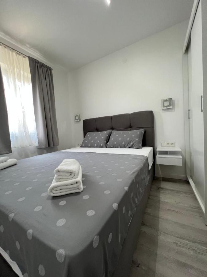 Apartmani M&L Medulin Bagian luar foto
