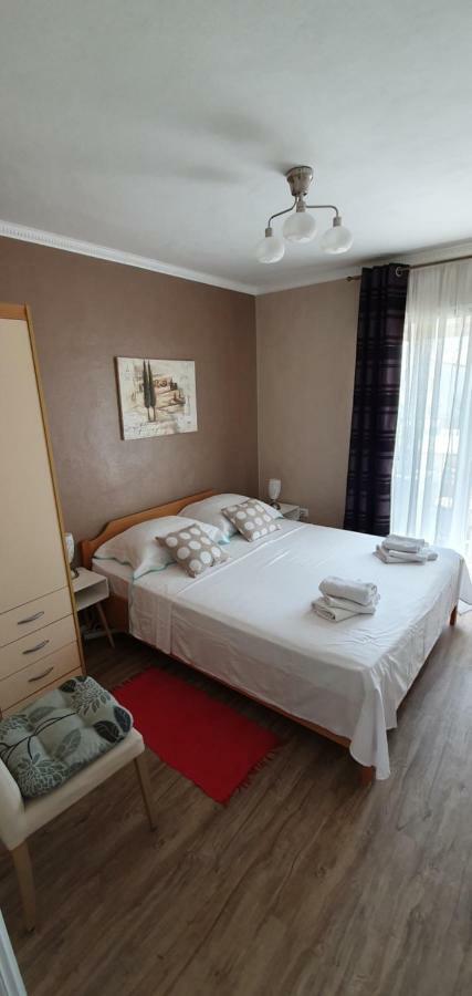Apartmani M&L Medulin Bagian luar foto